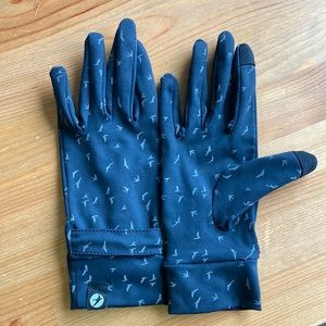 Oiselle reflective gloves